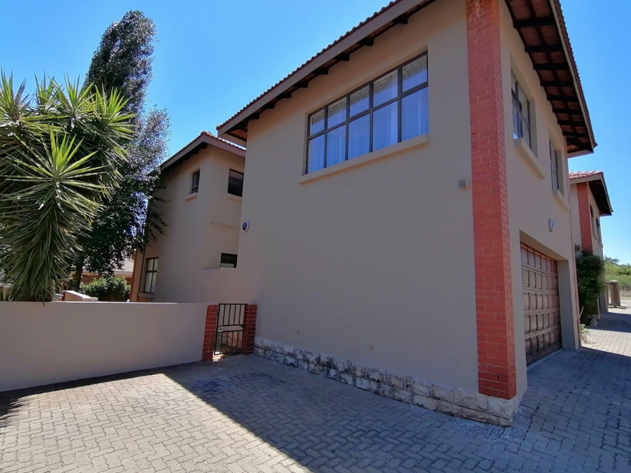 3 Bedroom Property for Sale in Woodland Hills Wildlife Estate Free State